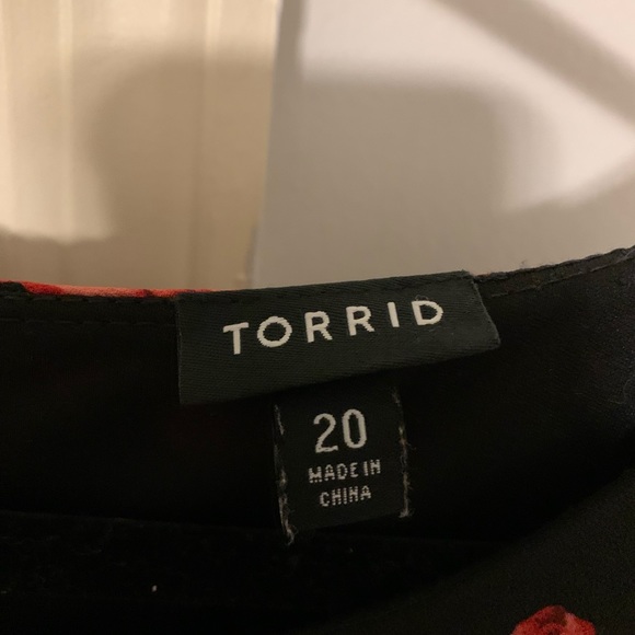 Floor length torrid dress - Picture 3 of 6